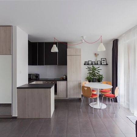 Dobo Apartman Seghedin Exterior foto